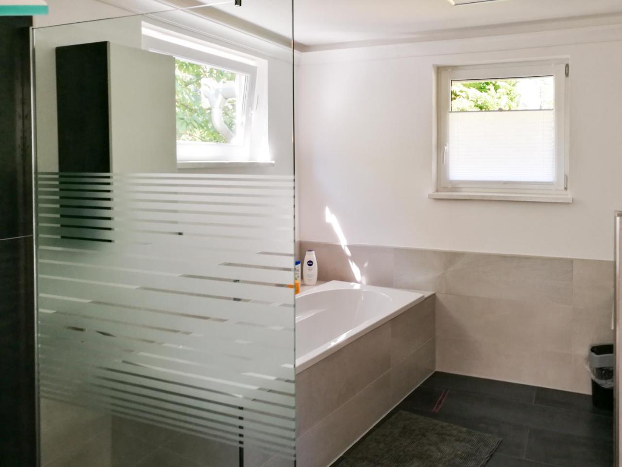 Ferienhaus Goermer Mit Wasserbett Schmölln Zewnętrze zdjęcie