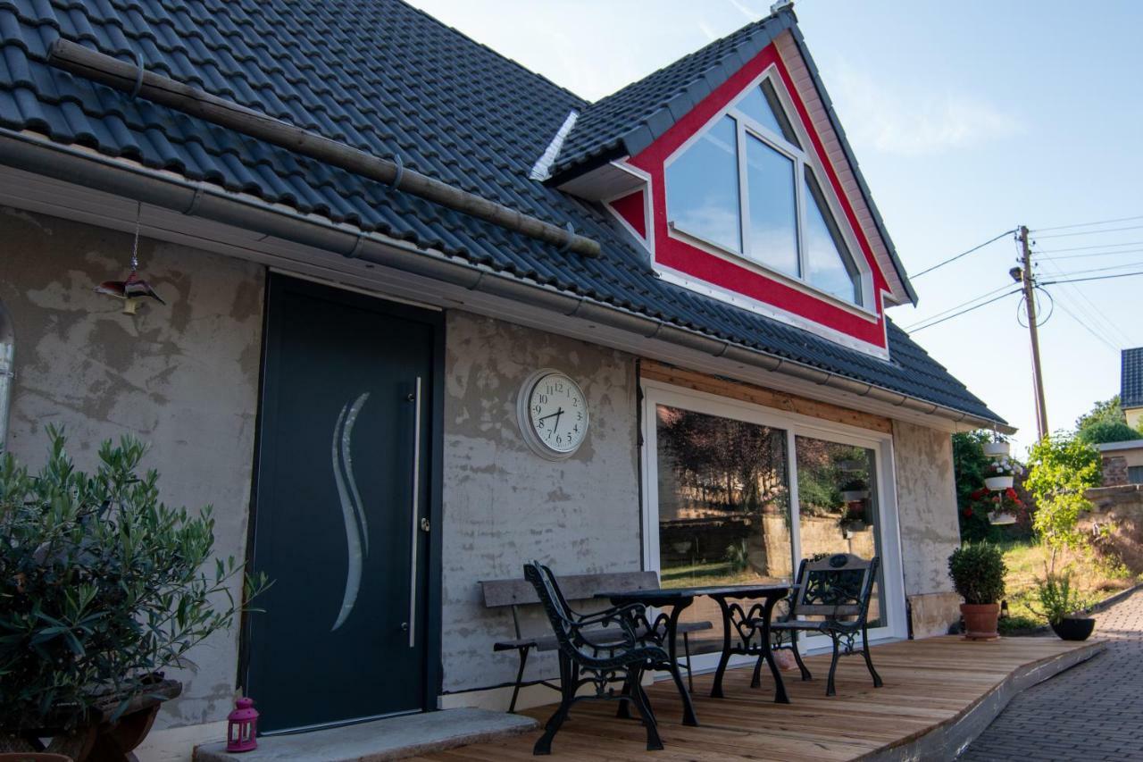 Ferienhaus Goermer Mit Wasserbett Schmölln Zewnętrze zdjęcie