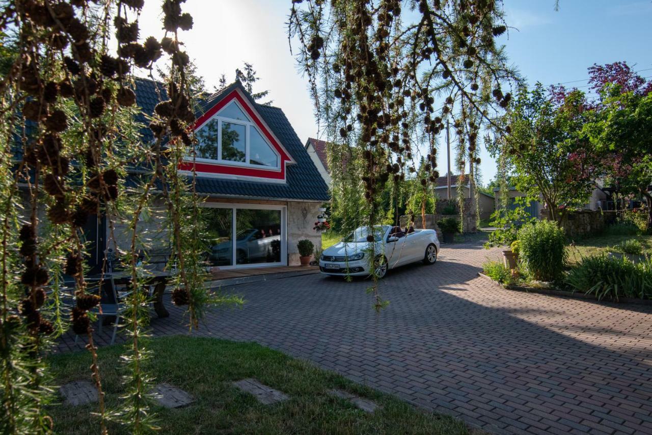 Ferienhaus Goermer Mit Wasserbett Schmölln Zewnętrze zdjęcie